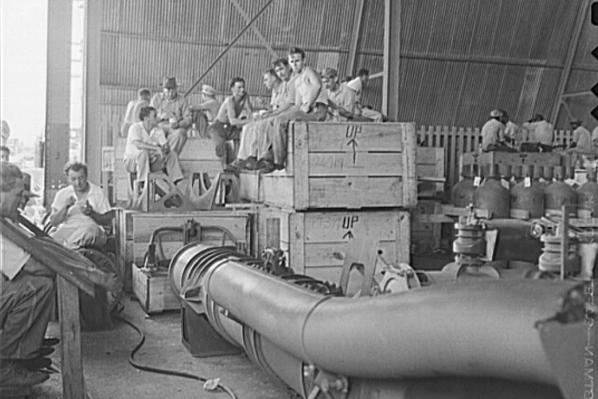 Shipyard workers on their lunch hour at Higgins Shipyards in New Orleans