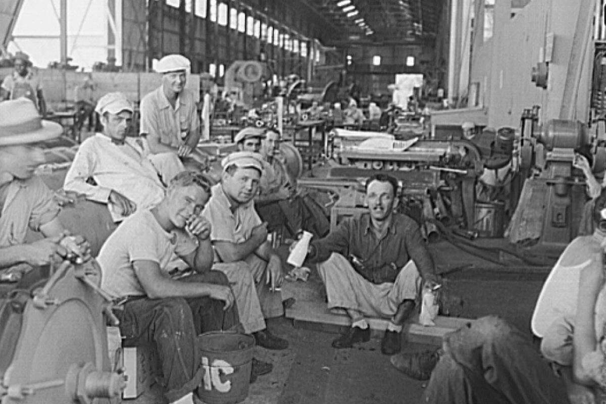 Shipyard workers on their lunch hour.